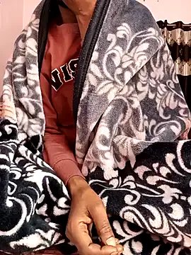 MUMTAJ-1 on StripChat