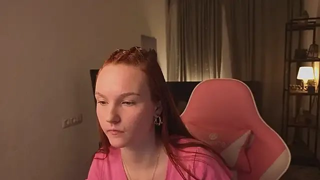 Mya_Sun — sensual dance with teasing