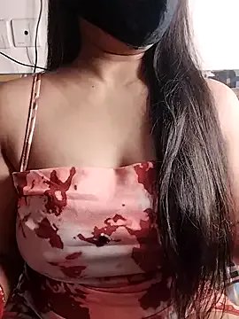mysterious_Divya on StripChat