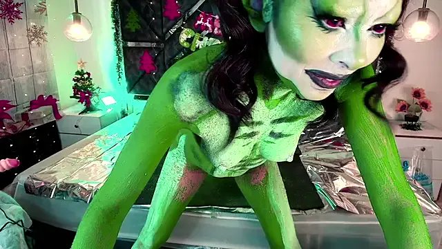 MysticMature on StripChat