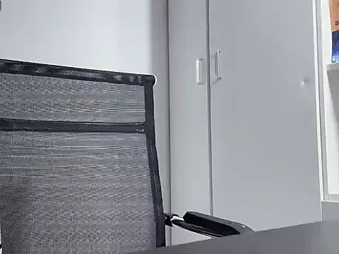 Nabiii6868 on StripChat