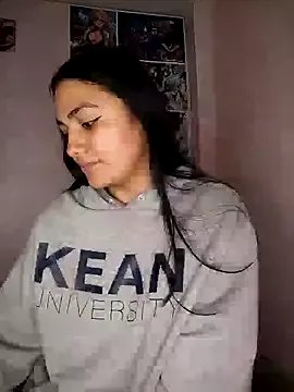 Nahiara_velez on StripChat