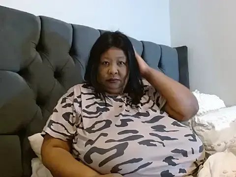 nancy111 on StripChat