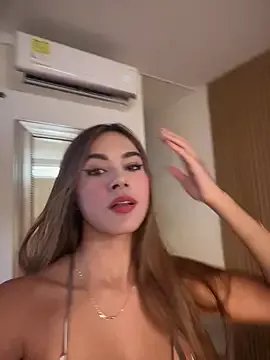 Natalia_vidal — SPIT PUSSY + RUB CLIT CLOSE UP