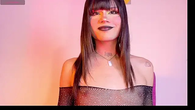 NATASHAA_WINZ on StripChat