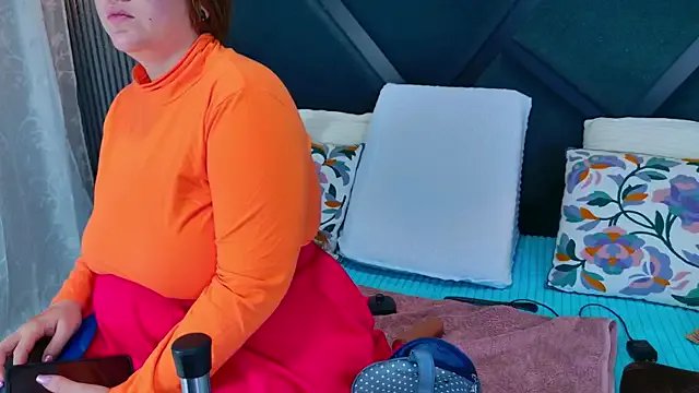 NathaxaLeans on StripChat