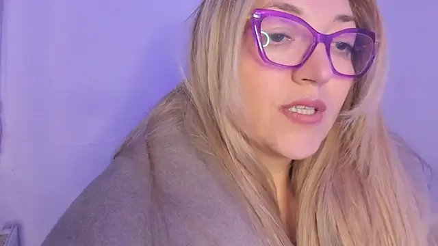 Naty_Mature_ on StripChat