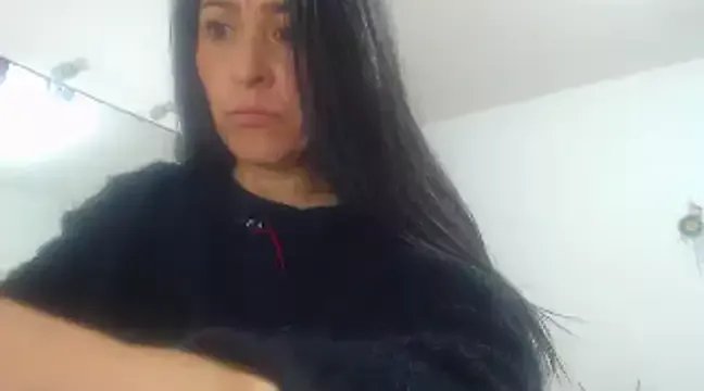 naughthyany16 on StripChat