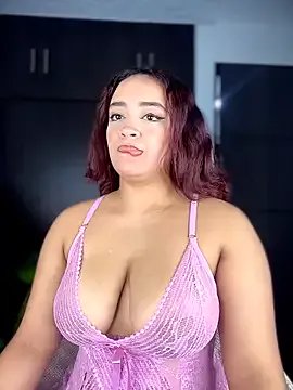 NaughtyNinnaXXX on StripChat