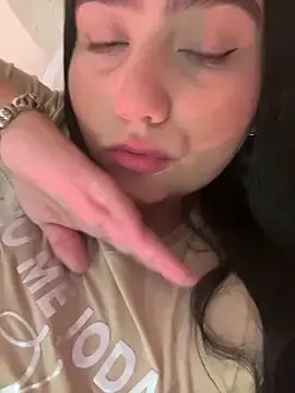 Freechat NayaWayne on StripChat