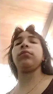 Nessa2905 on StripChat