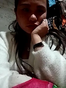 ngaytho004 on StripChat