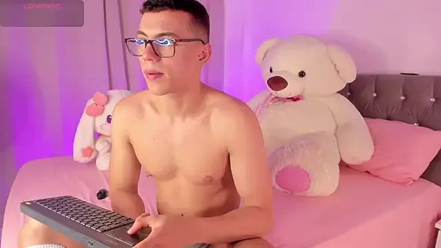 Nicksantoss — SHOW HOLE IN G DOGGY  STYLE