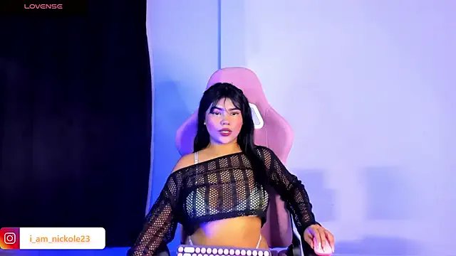 nicky_peyton on StripChat