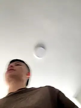 nico_18x on StripChat