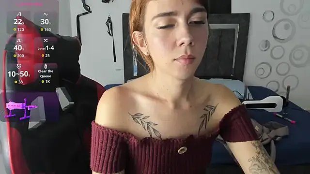 Nicol_TransGirl on StripChat