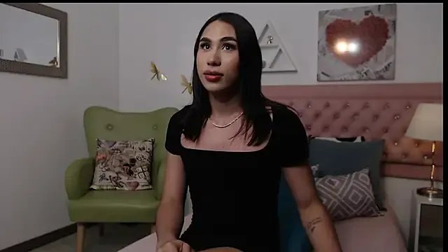 NicoletBlossom on StripChat