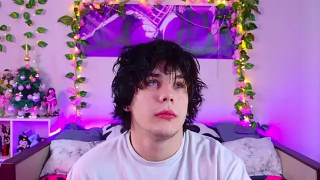 Freechat Night_angell69 on StripChat