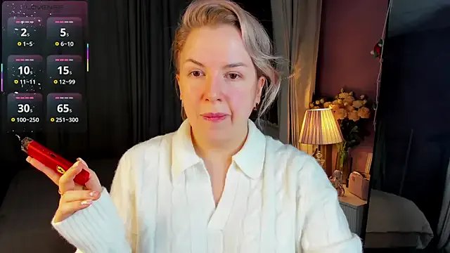 Nikki_Kai on StripChat