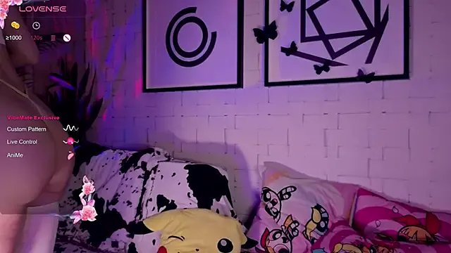 nikkichu on StripChat