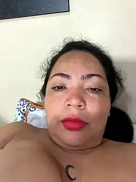 NIKOLE1301 on StripChat