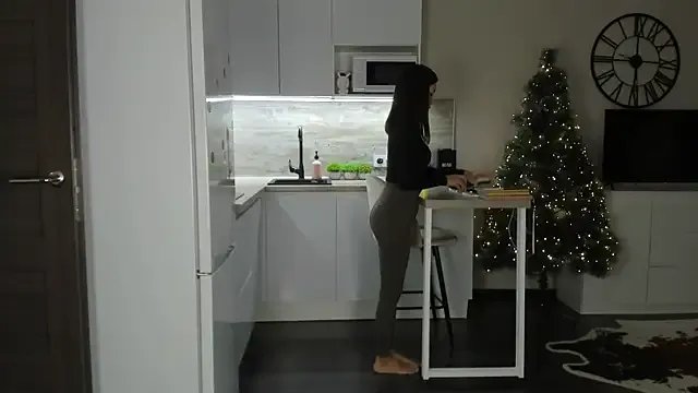 nilliluv on StripChat