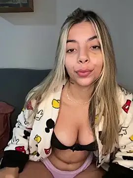 ninfsexy on StripChat