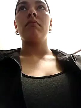 Noah_Jhonson on StripChat