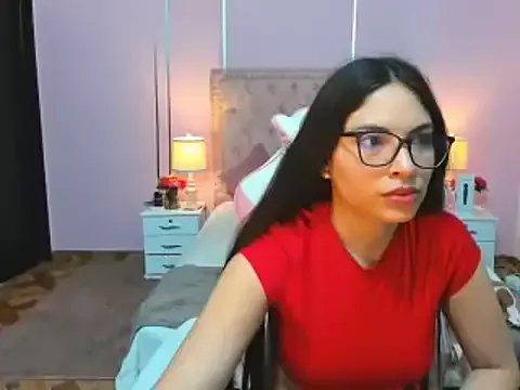 NoaLuxury on StripChat