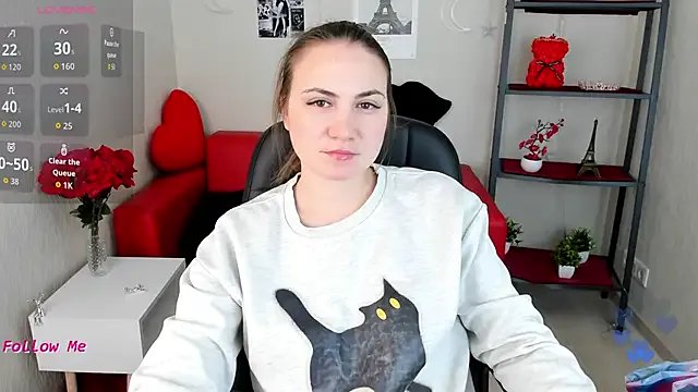 Nola_rich — massage my tits under bra