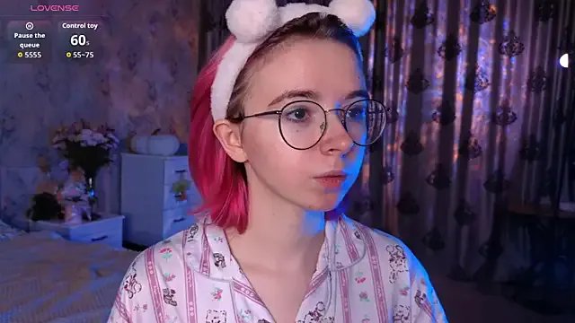 Freechat Nora_Failure on StripChat