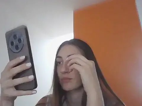 Noracherry — Kisses with my friend