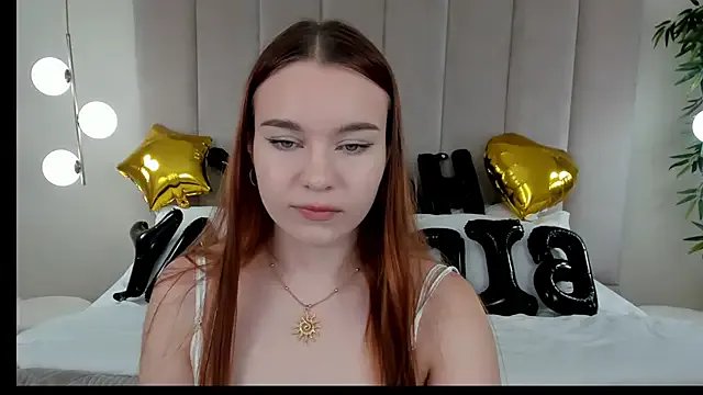 NoraHaynes on StripChat