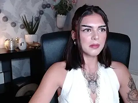 Nova_SIN on StripChat