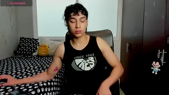 Noxx_starkK on StripChat