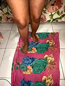 nur_lin on StripChat