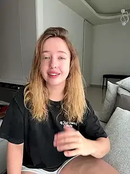 Nura_n_Sarah on StripChat