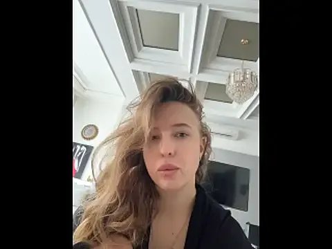 Nura_n_Sarah on StripChat