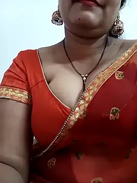 Nyra-23 on StripChat