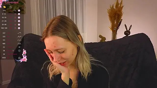 NyxaThorn on StripChat