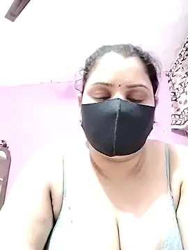 O1Votka on StripChat