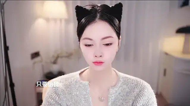 Ocean--Lili on StripChat