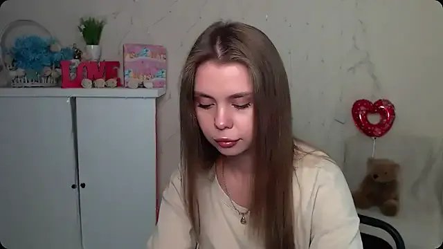 OceanicDawn on StripChat