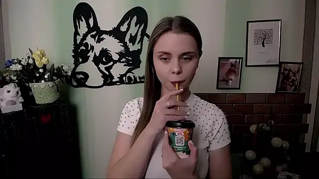 OceanicDawn on StripChat