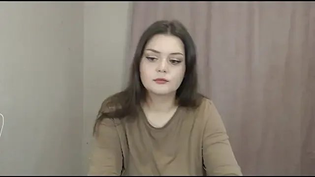 ohhhMie on StripChat