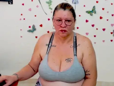 Olgahunder on StripChat