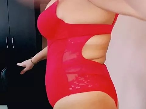 Olivia_playful on StripChat