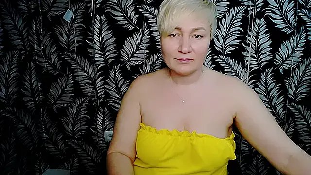 Olivia_playful on StripChat