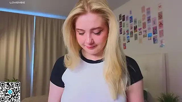 oliviabr0wn0 on StripChat