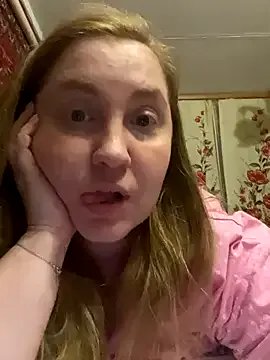 Freechat ollydoll92 on StripChat